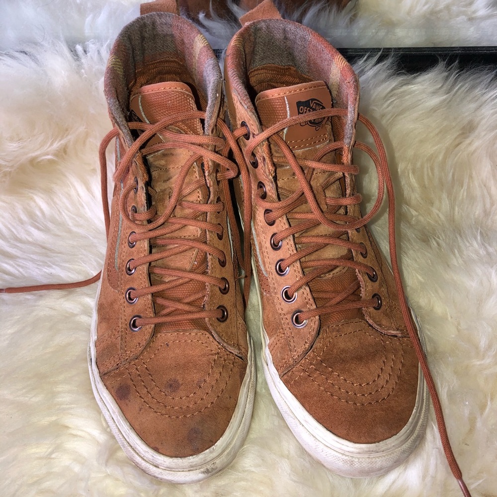 Tan high top vans